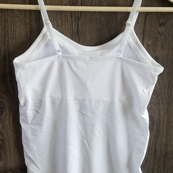 Basic Bra Tank - Picture 2 of 3
